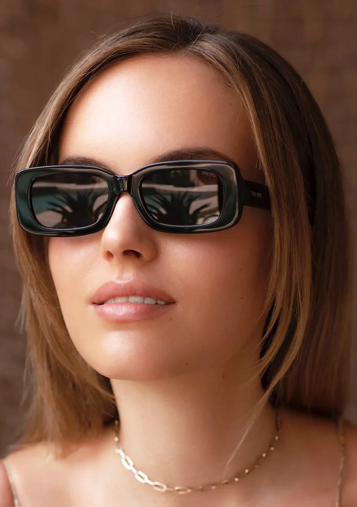 FREYRS Noa Sunglasses sold by lovestitch product image thumbnail 3