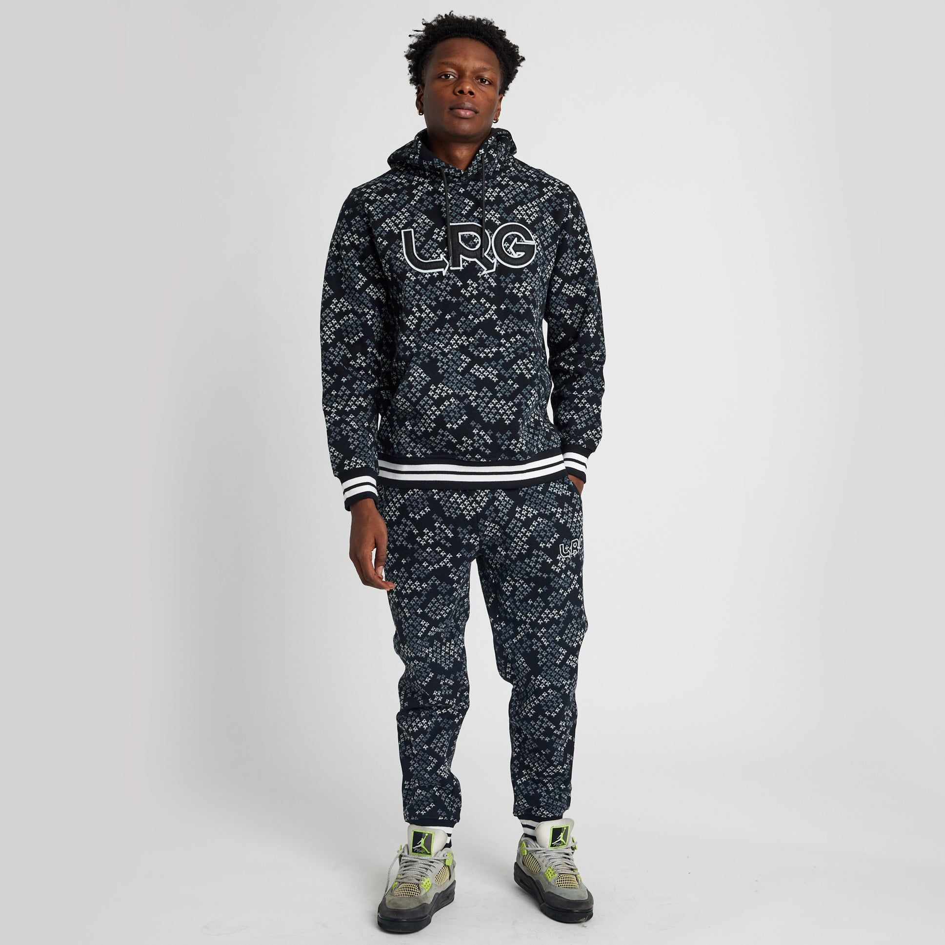 LIFTED BABY TREE JOGGER SWEATPANTS - BLACK sold by Lrg product image thumbnail 2