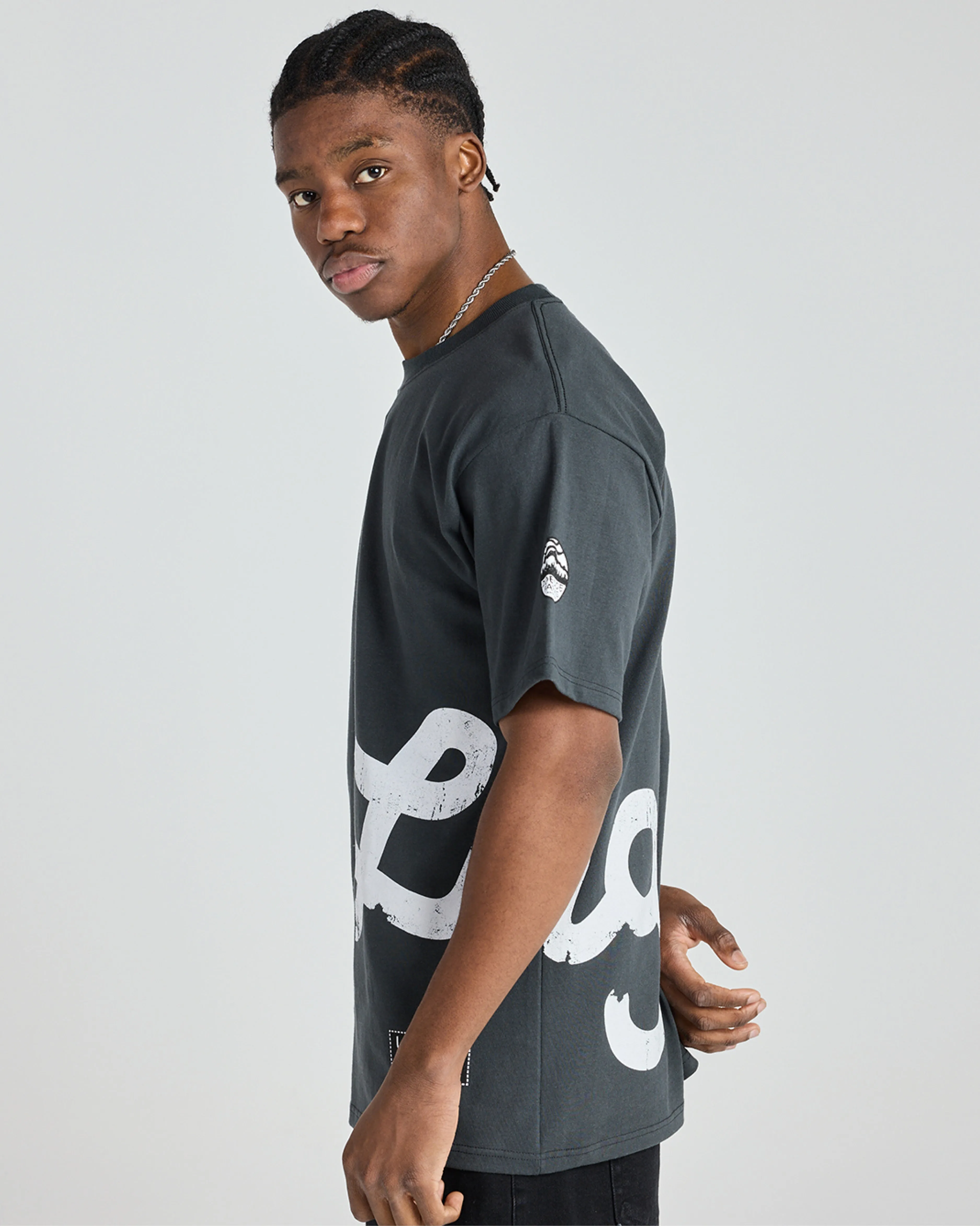 DOEDOE FARMS X LRG OVERSIZED CURSIVE SCRIPT TEE - BLACK sold by Lrg product image thumbnail 3
