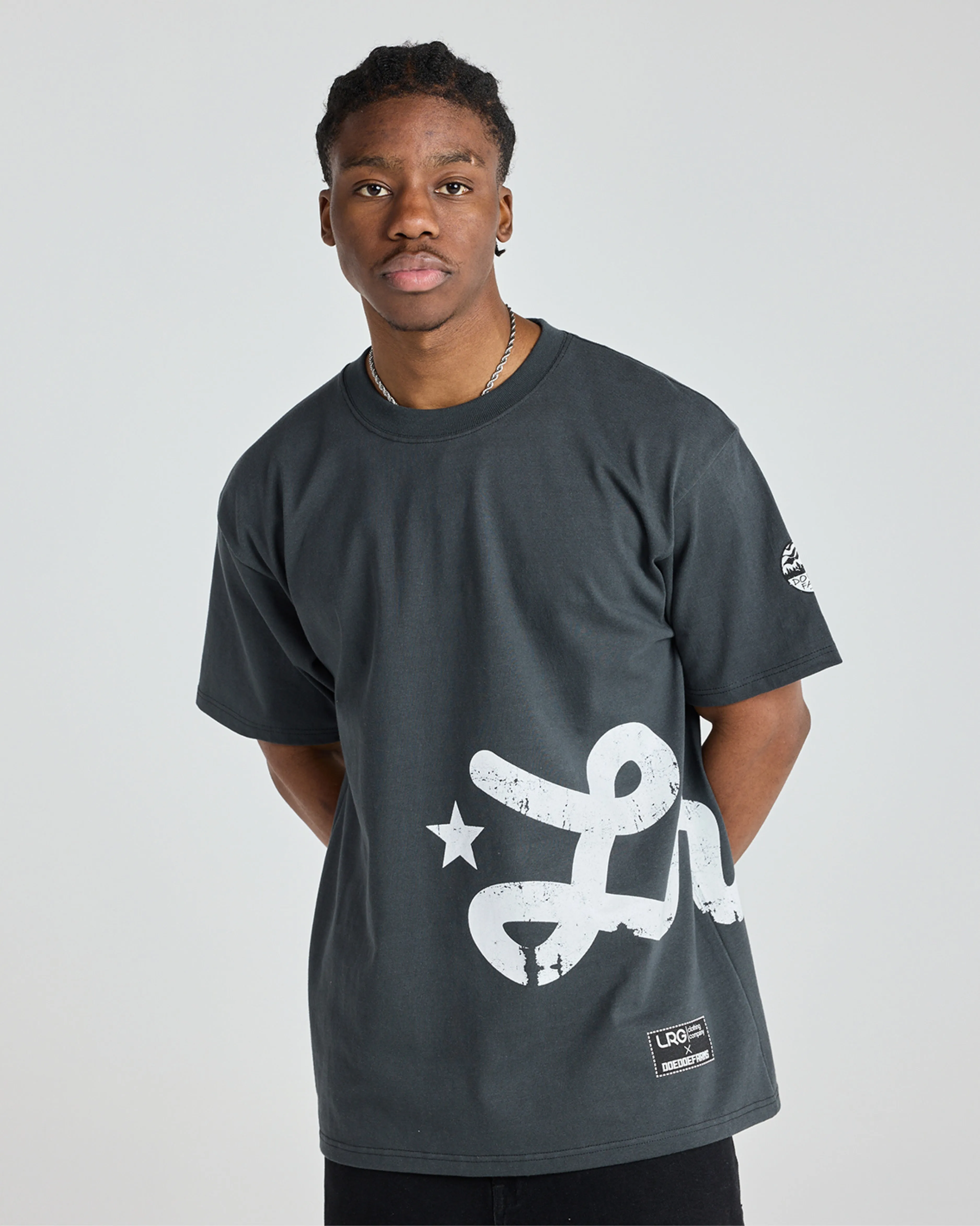 DOEDOE FARMS X LRG OVERSIZED CURSIVE SCRIPT TEE - BLACK sold by Lrg product image thumbnail 4