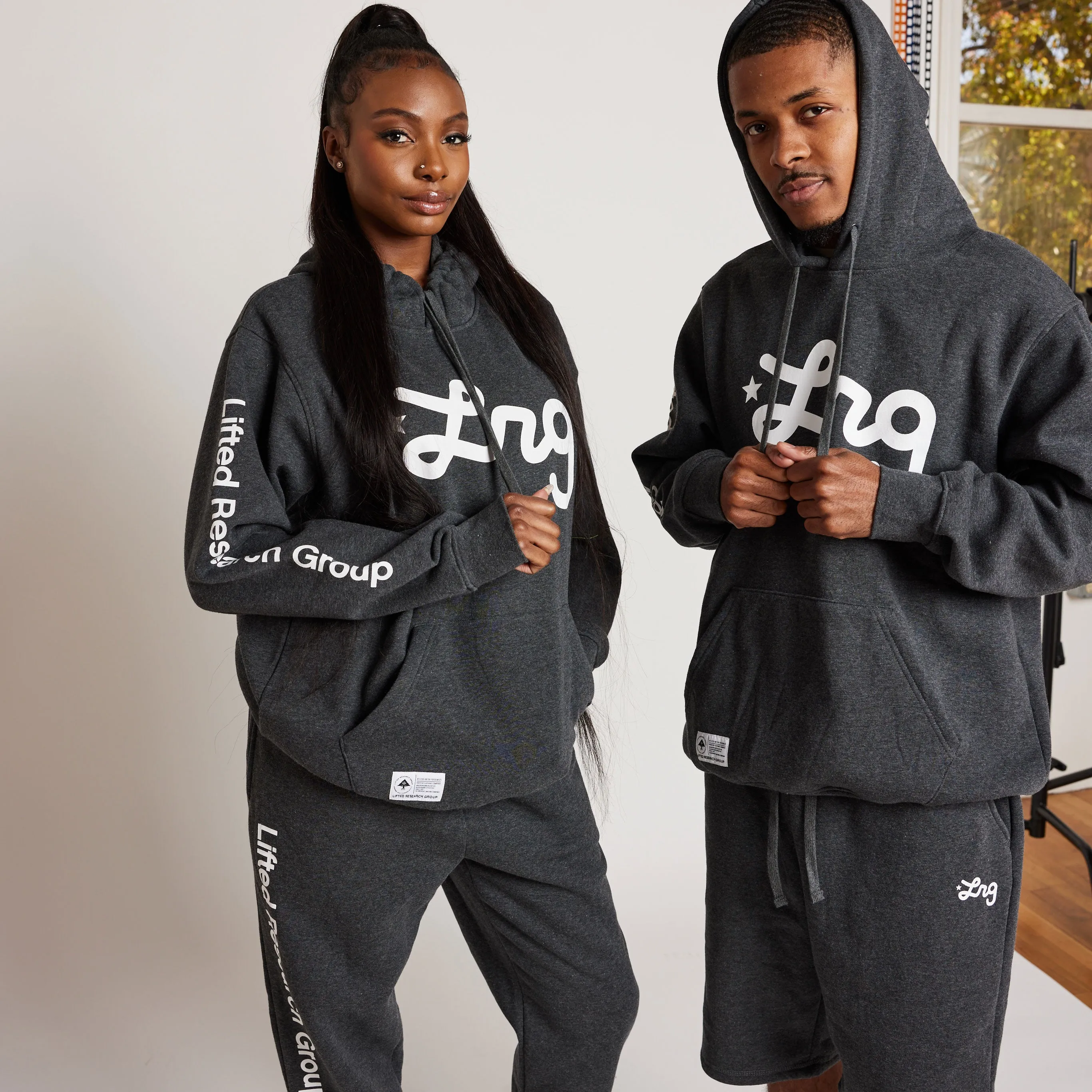 LIFTED SCRIPT JOGGER SWEATPANTS - CHARCOAL HEATHER sold by Lrg product image thumbnail 3