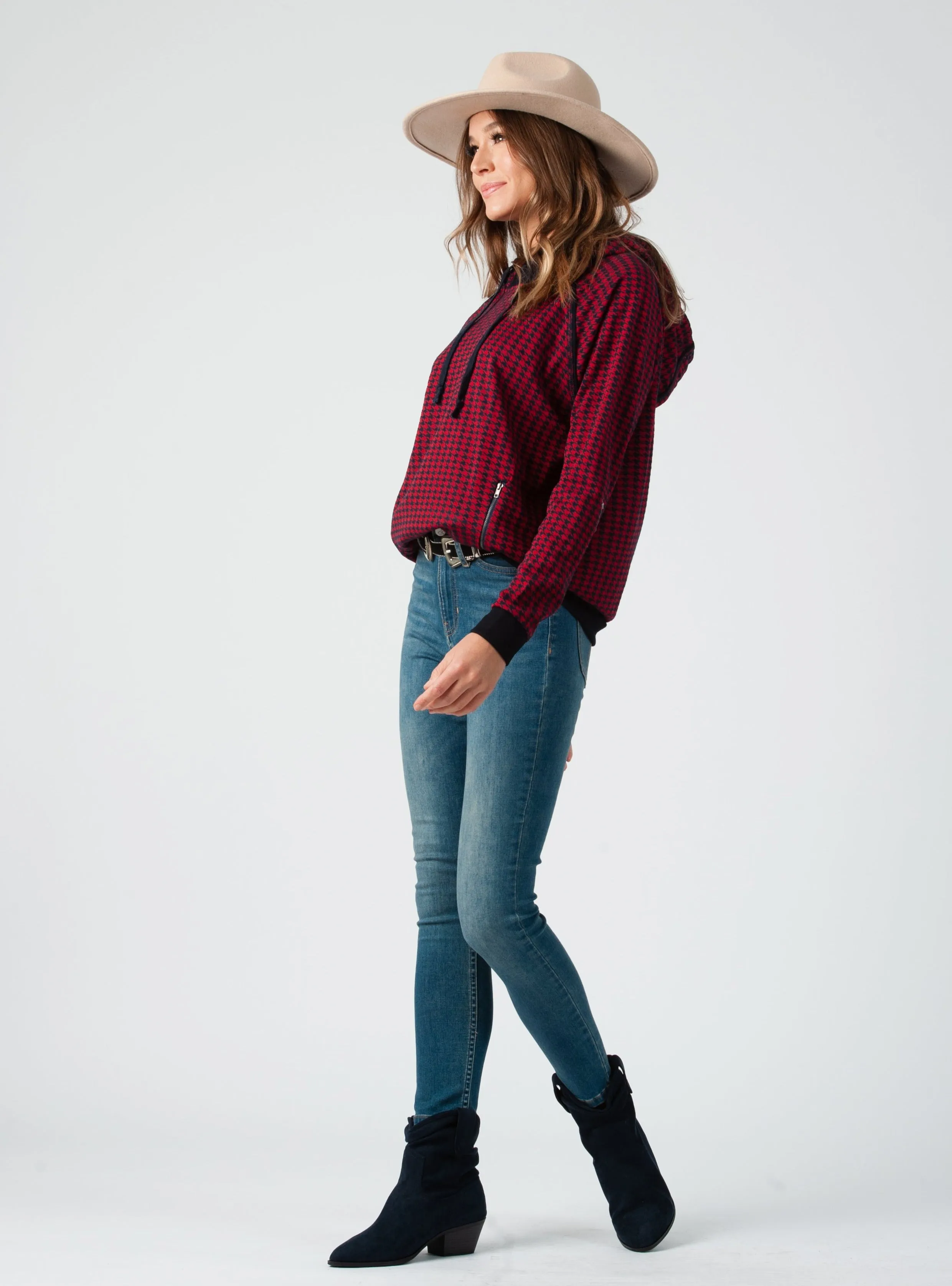 LIGHTWEIGHT HOUNDSTOOTH HOODIE-RED/NAVY sold by Lucca Couture product image thumbnail 2