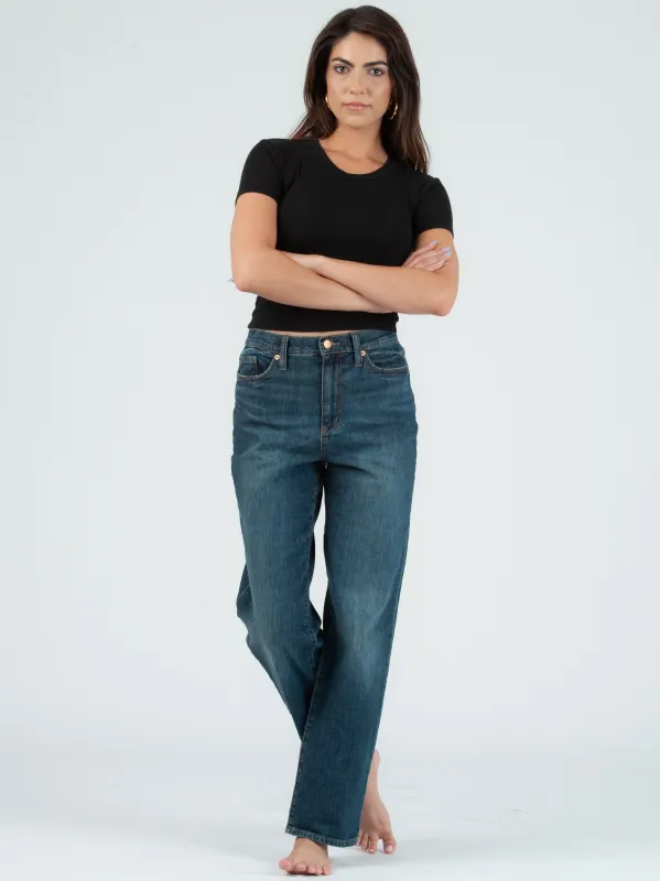 NICOLE ROUND NECK CROPPED TEE-BLACK sold by Lucca Couture