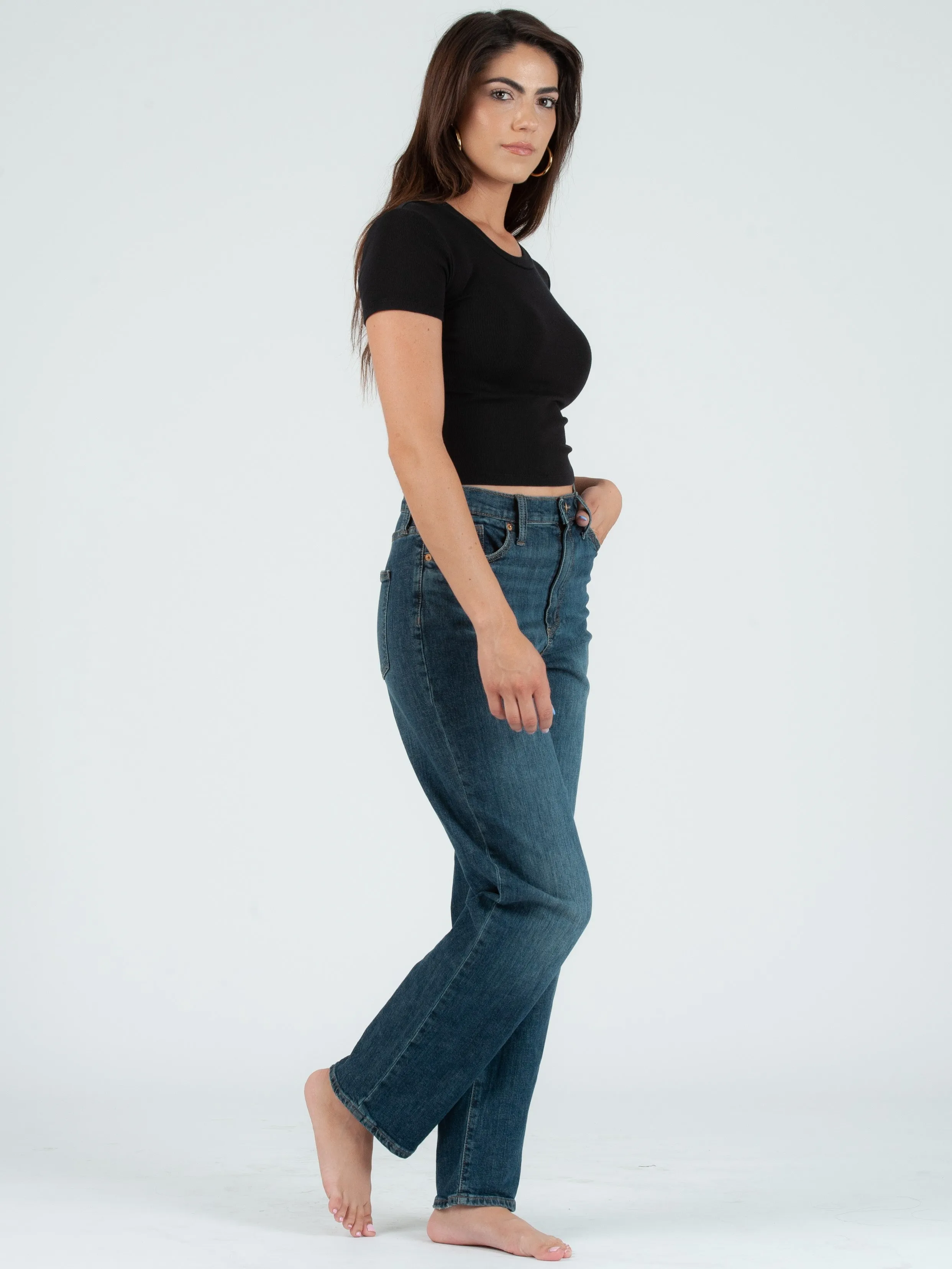 NICOLE ROUND NECK CROPPED TEE-BLACK sold by Lucca Couture product image thumbnail 2