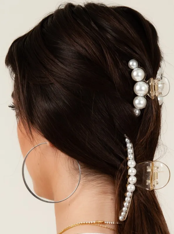 PEARL BAUBLE HAIR CLAW sold by Lucca Couture