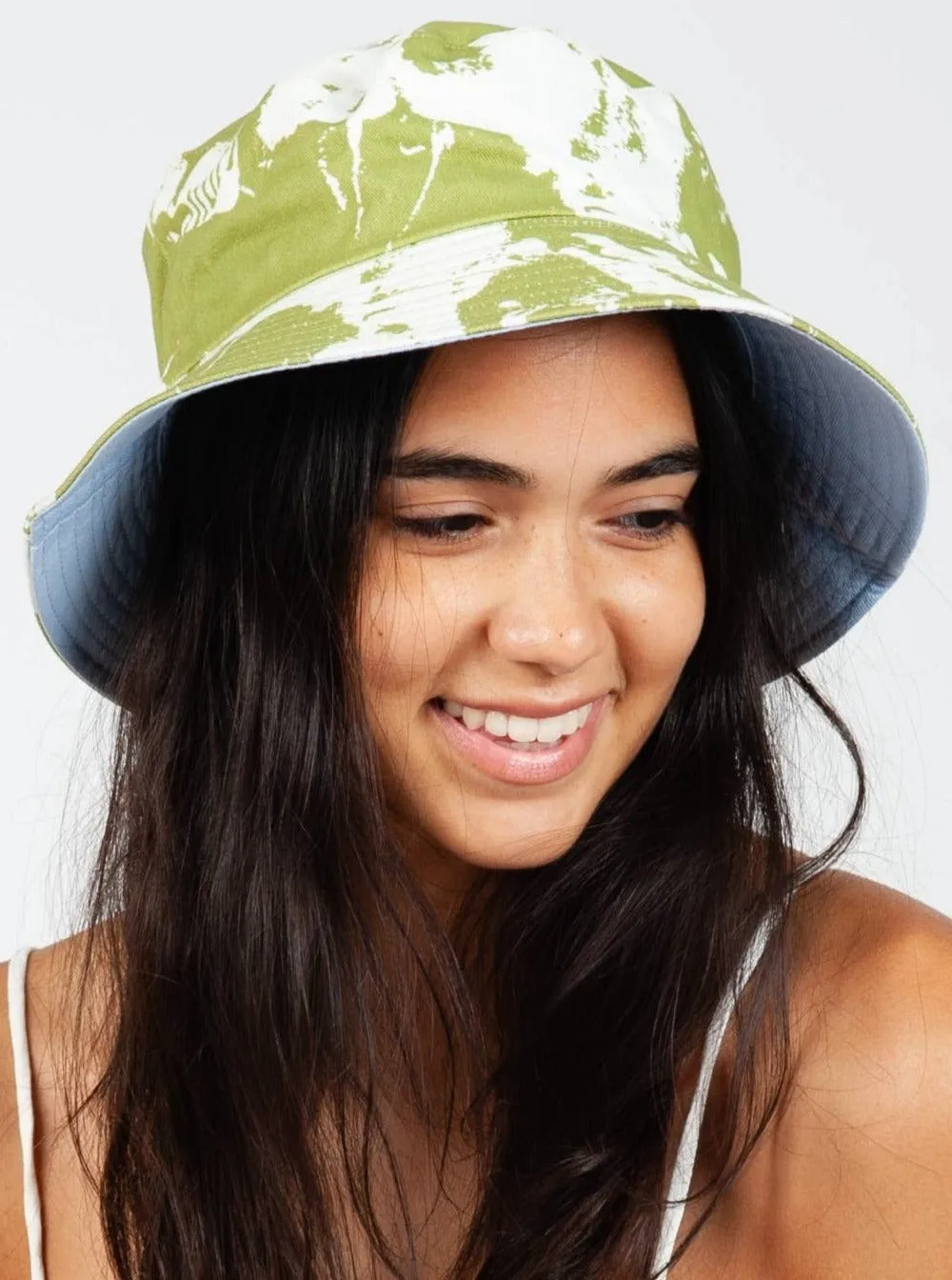 TIDE CANVAS BUCKET HAT-GRASS sold by Lucca Couture