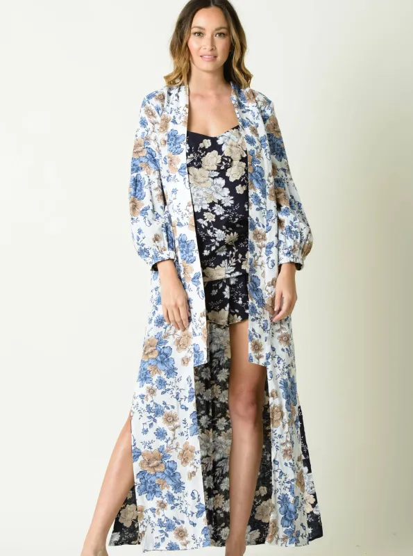 LUNA REVERSIBLE KIMONO-NAVY/WHT FLOR sold by Lucca Couture