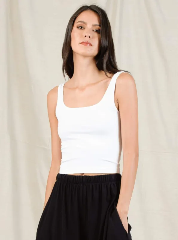 CAMMY SEAMLESS TANK-WHITE sold by Lucca Couture
