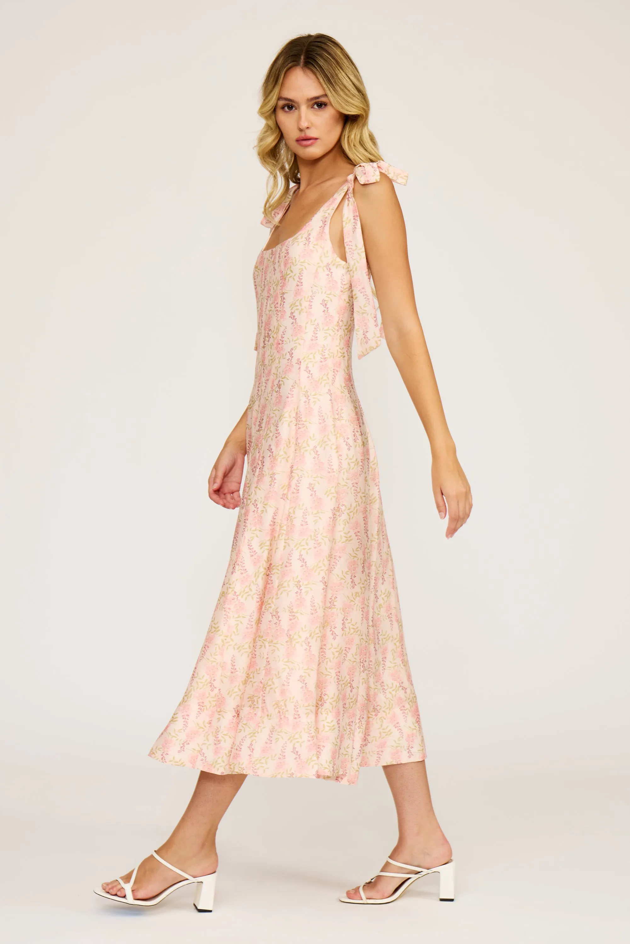 Skyla Midi Dress - Pink Floral sold by Lucy Paris product image thumbnail 3
