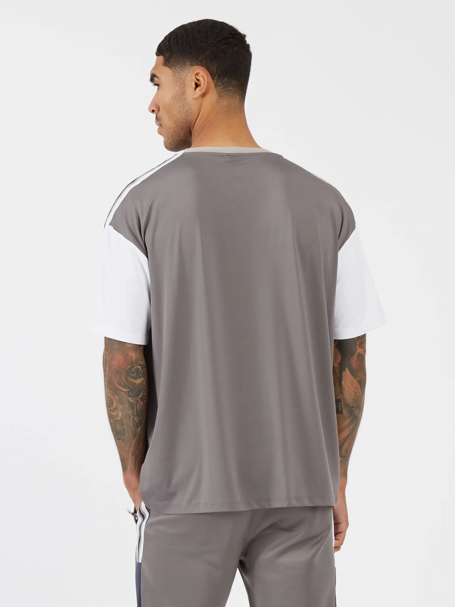 21 RELAXED FIT T-SHIRT sold by Luke 1977 product image thumbnail 5