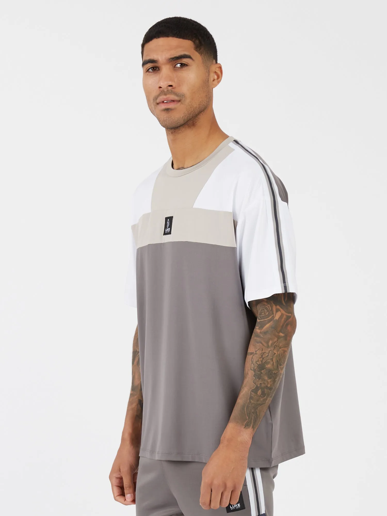 21 RELAXED FIT T-SHIRT sold by Luke 1977 product image thumbnail 4