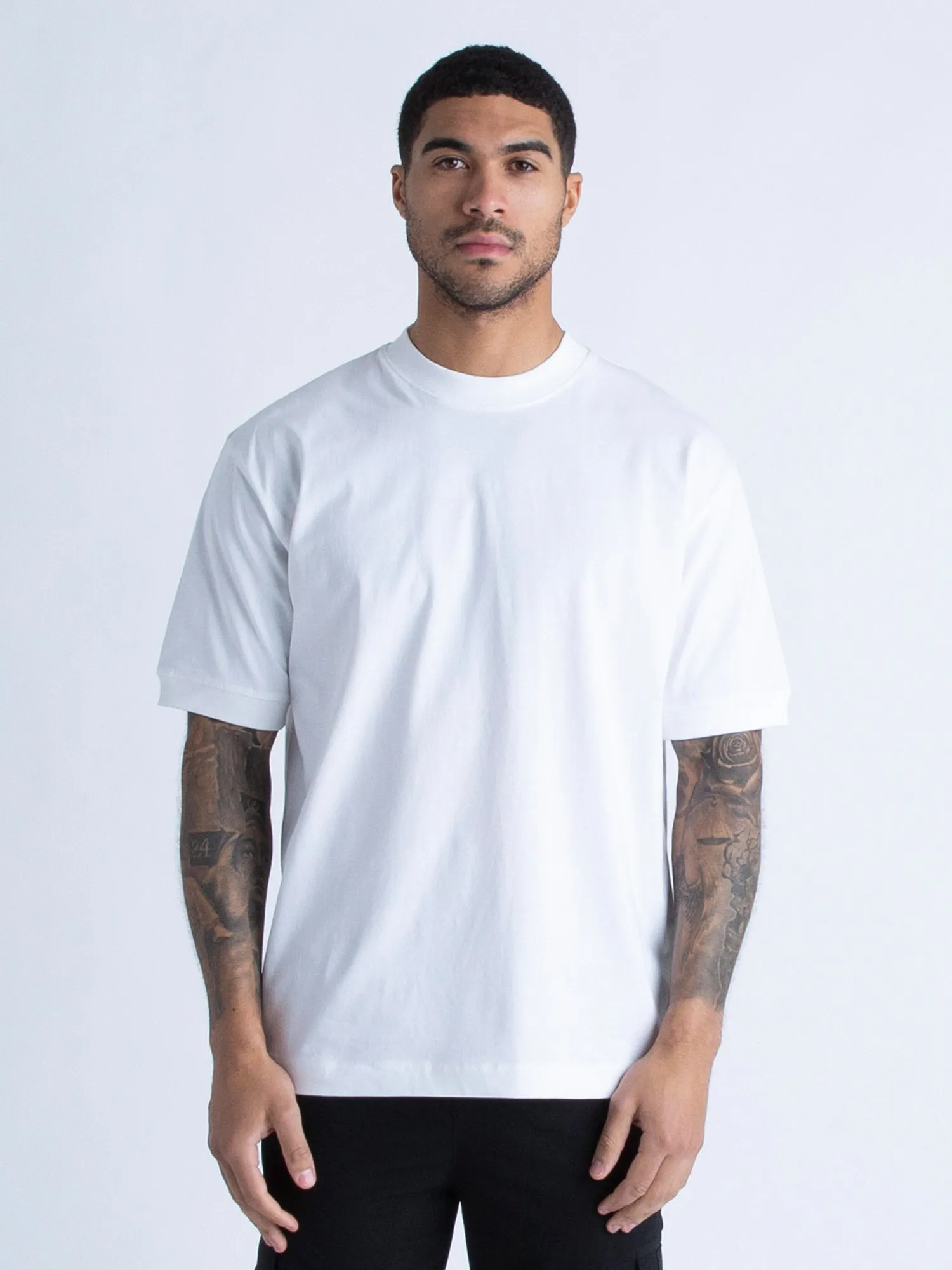 WHO WEARS THE RELAXED FIT T-SHIRT sold by Luke 1977 product image thumbnail 2
