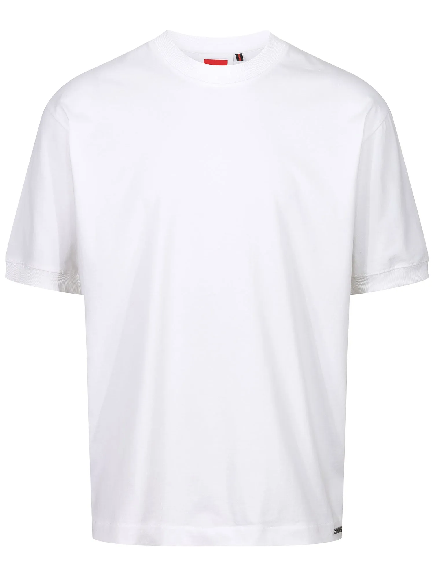 WHO WEARS THE RELAXED FIT T-SHIRT sold by Luke 1977