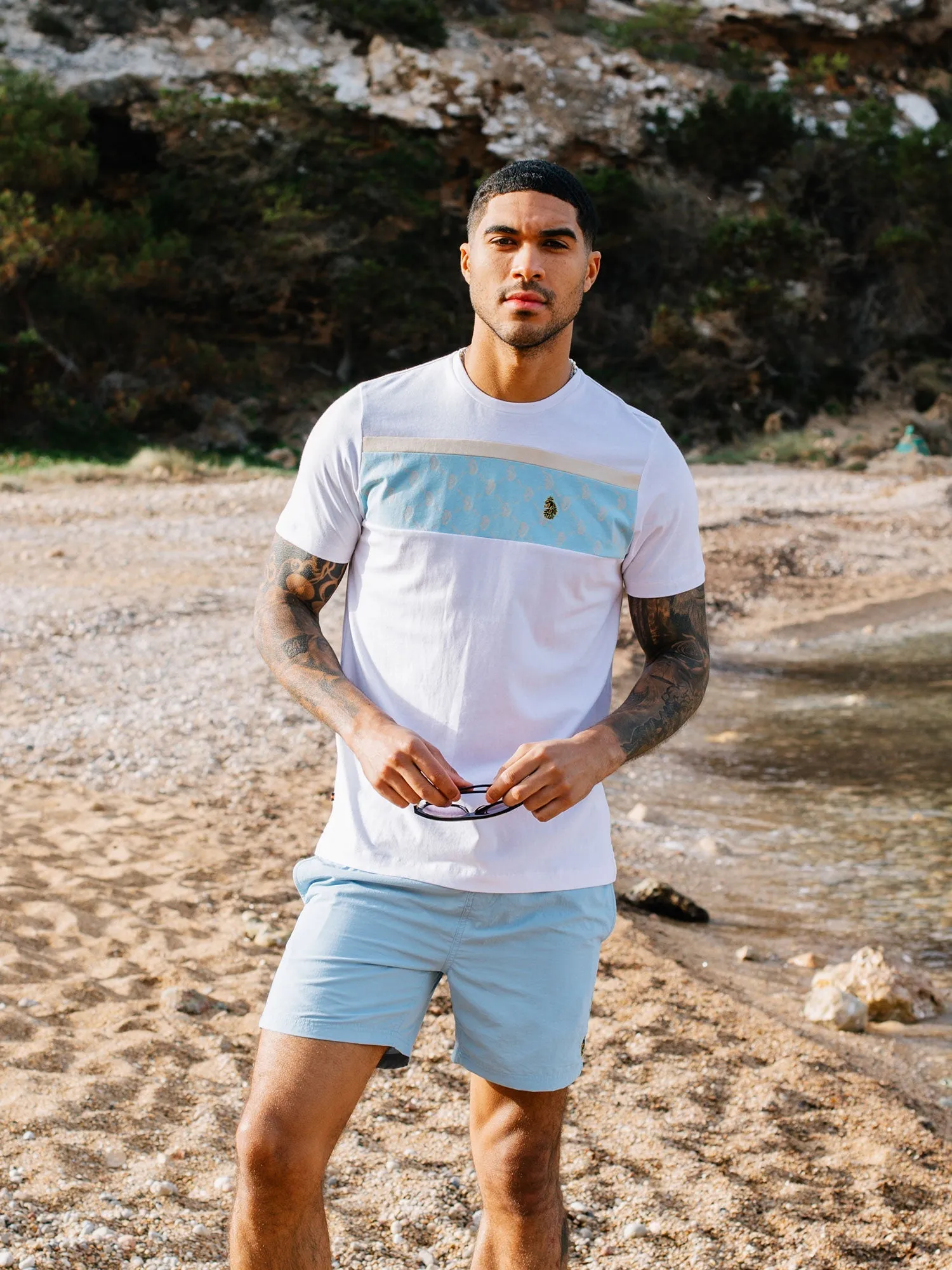 LIONS DEN T-SHIRT sold by Luke 1977 product image thumbnail 5