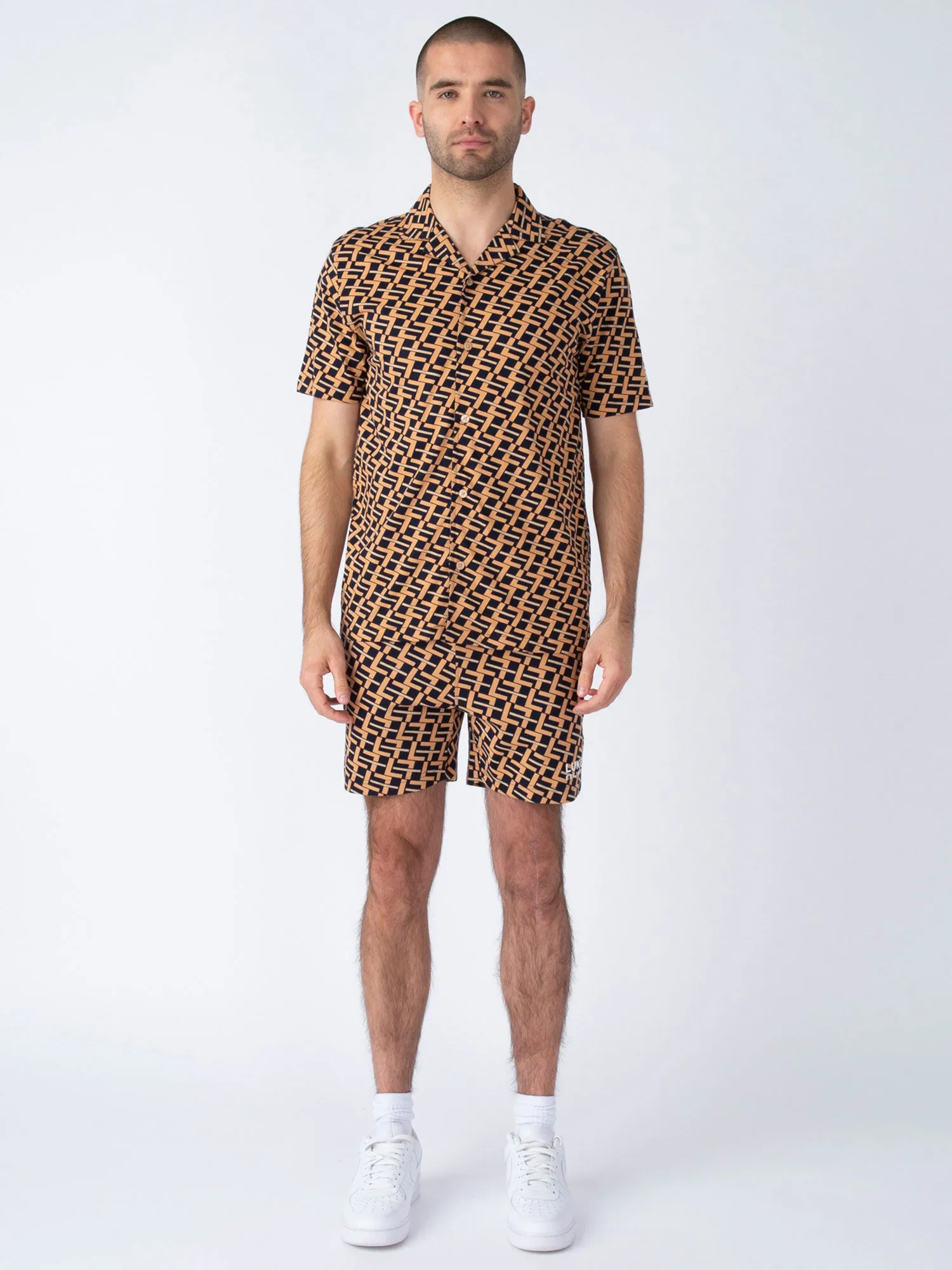 TRINIDAD & DOMINICA SET sold by Luke 1977 product image thumbnail 2