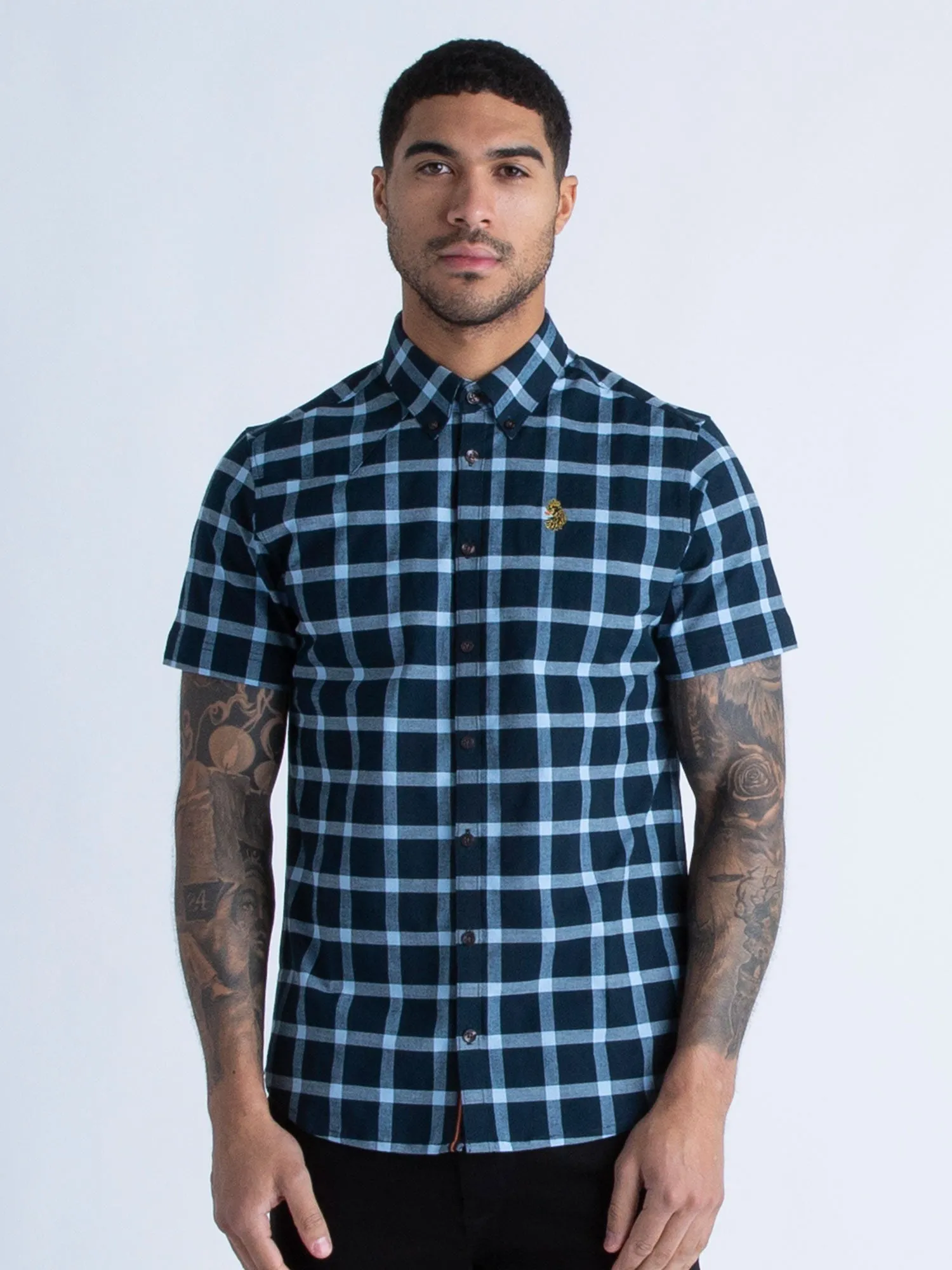 CAMBRIDGE TAILORED FIT SHIRT sold by Luke 1977 product image thumbnail 3