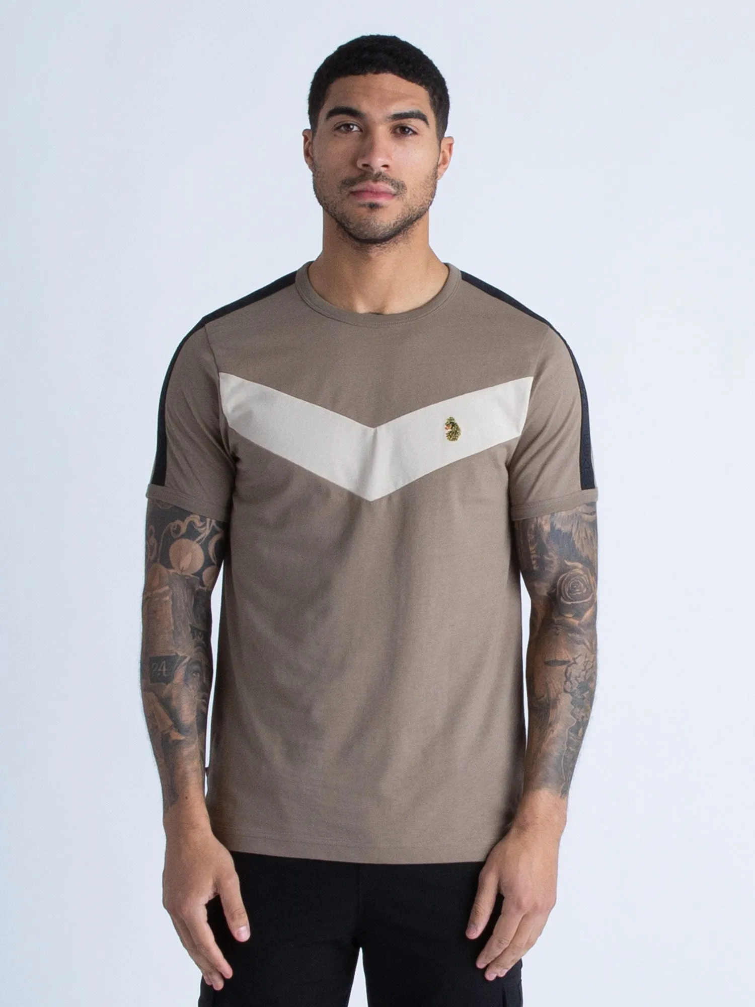 CALVIA CHEVRON T-SHIRT sold by Luke 1977 product image thumbnail 3