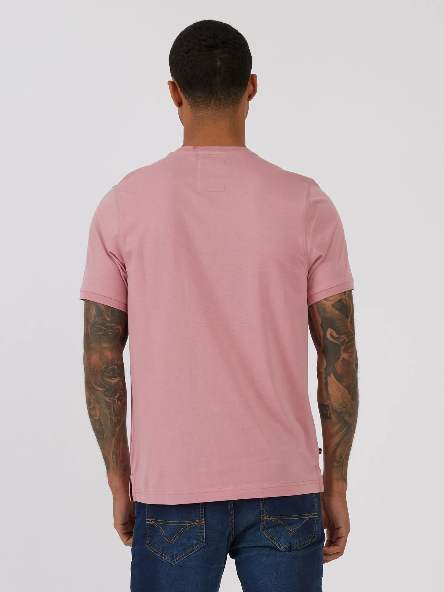 TRAFFs T-SHIRT sold by Luke 1977 product image thumbnail 4