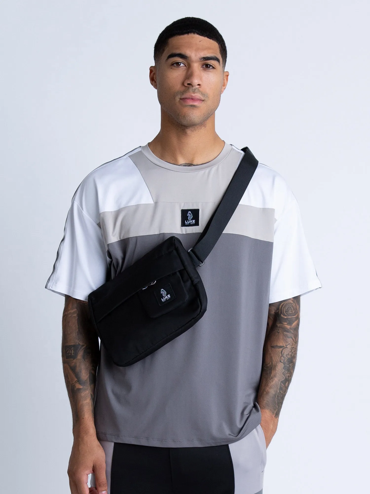 AMNESIA SADDLE BAG sold by Luke 1977