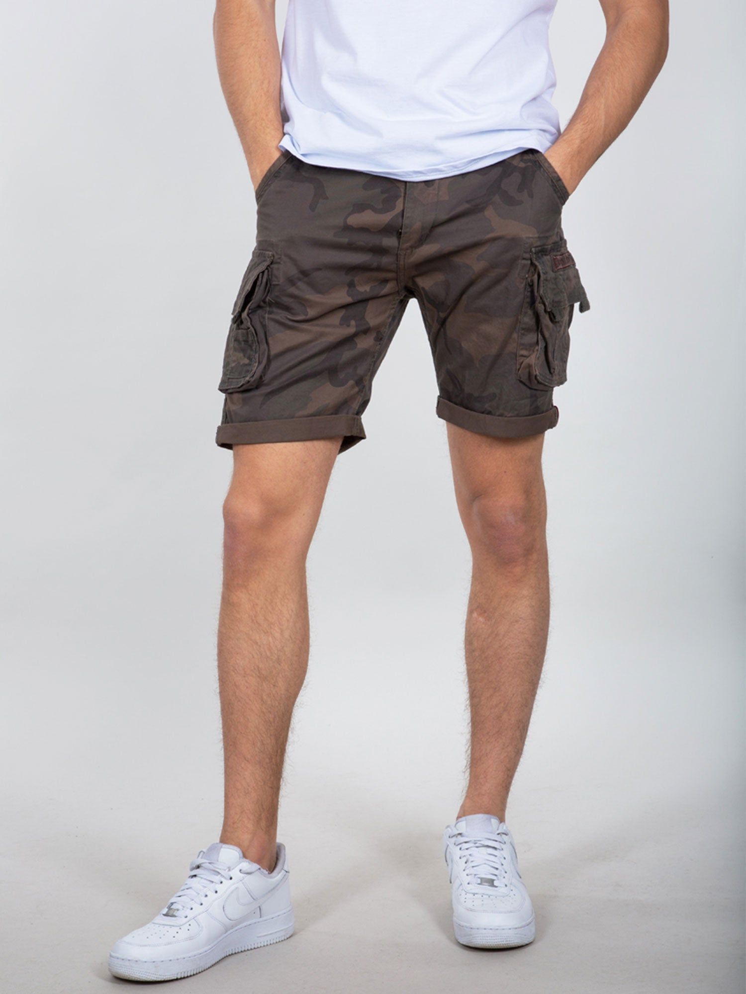 Alpha Industries Crew Short Camo sold by Luke 1977