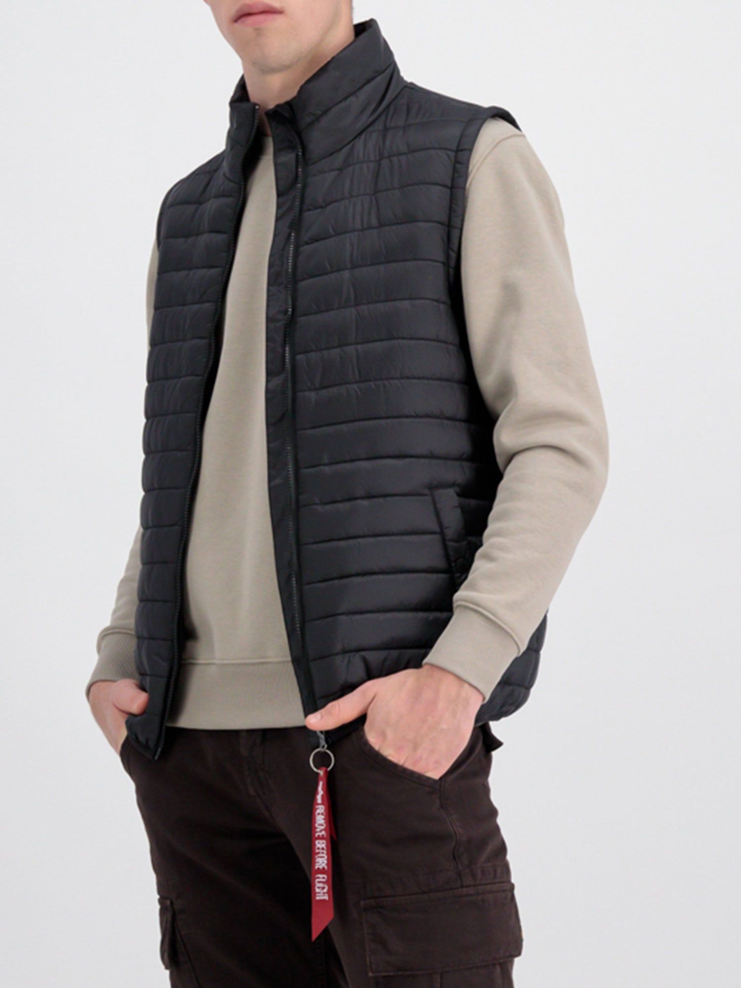 Alpha Industries PUFFER VEST ULW sold by Luke 1977 product image thumbnail 2