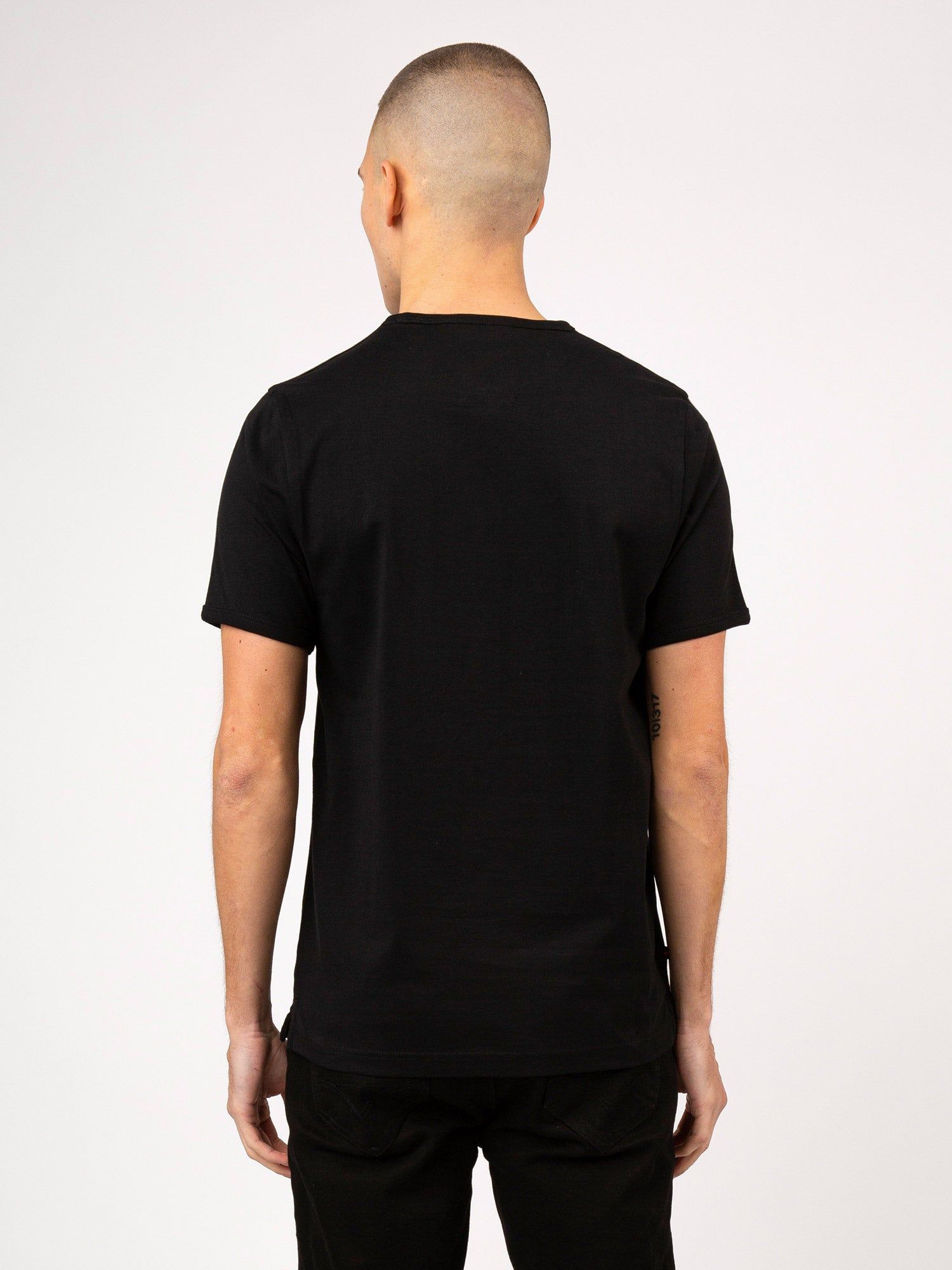 CALVIA T-SHIRT sold by Luke 1977 product image thumbnail 4