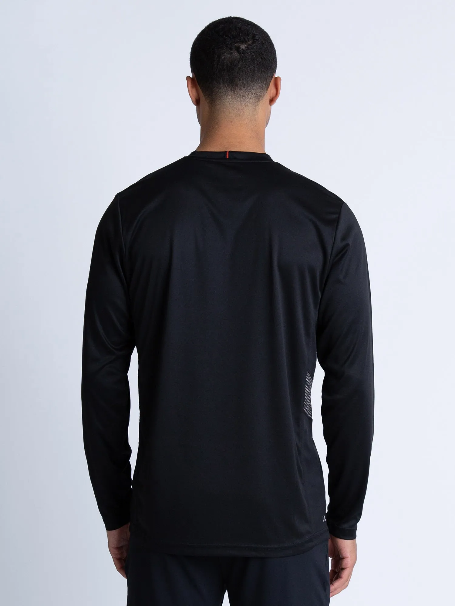 LS CHALK LONG SLEEVE PERFORMANCE T-SHIRT sold by Luke 1977 product image thumbnail 4