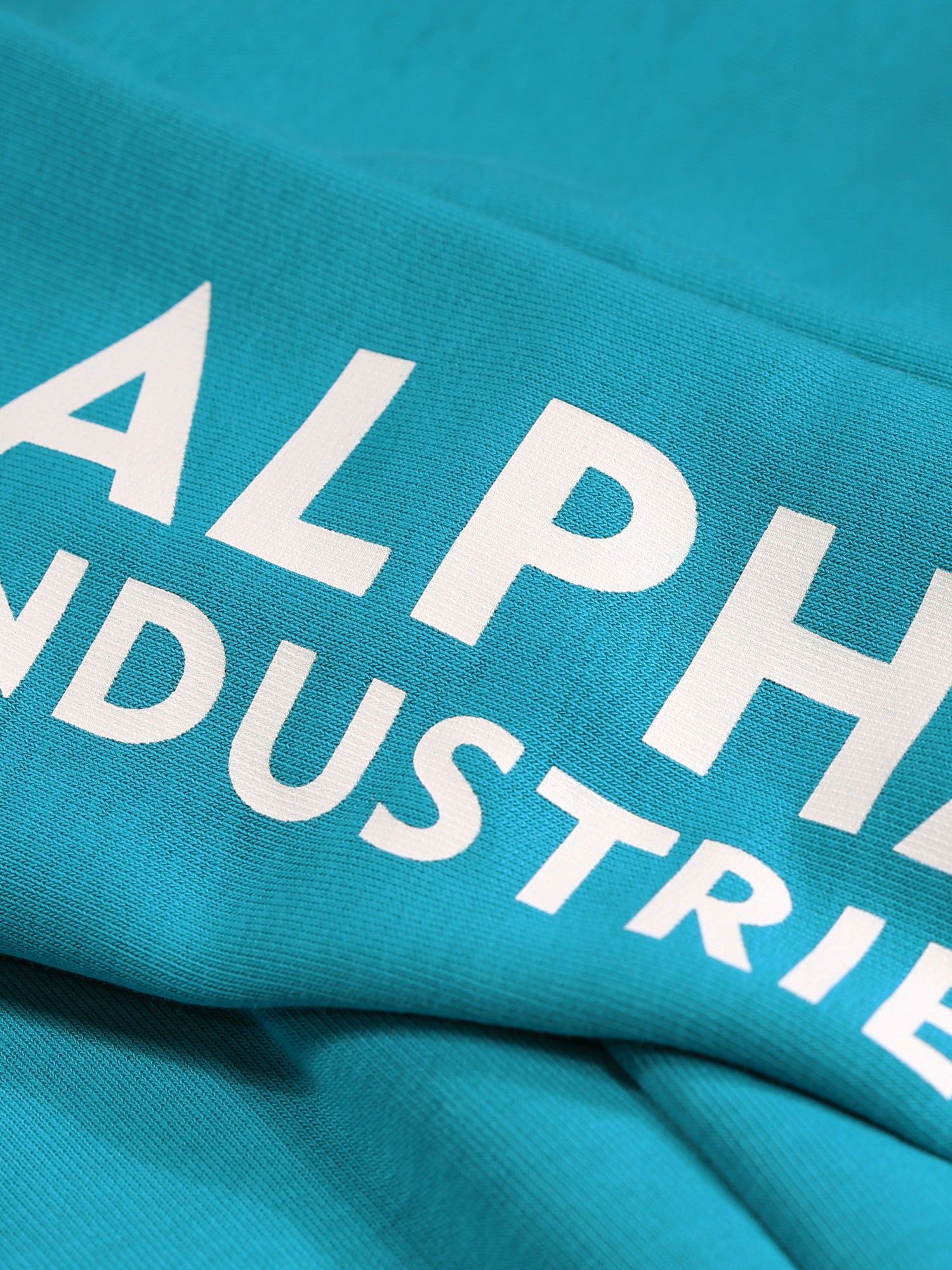 Alpha Industries Basic Short AI sold by Luke 1977 product image thumbnail 3