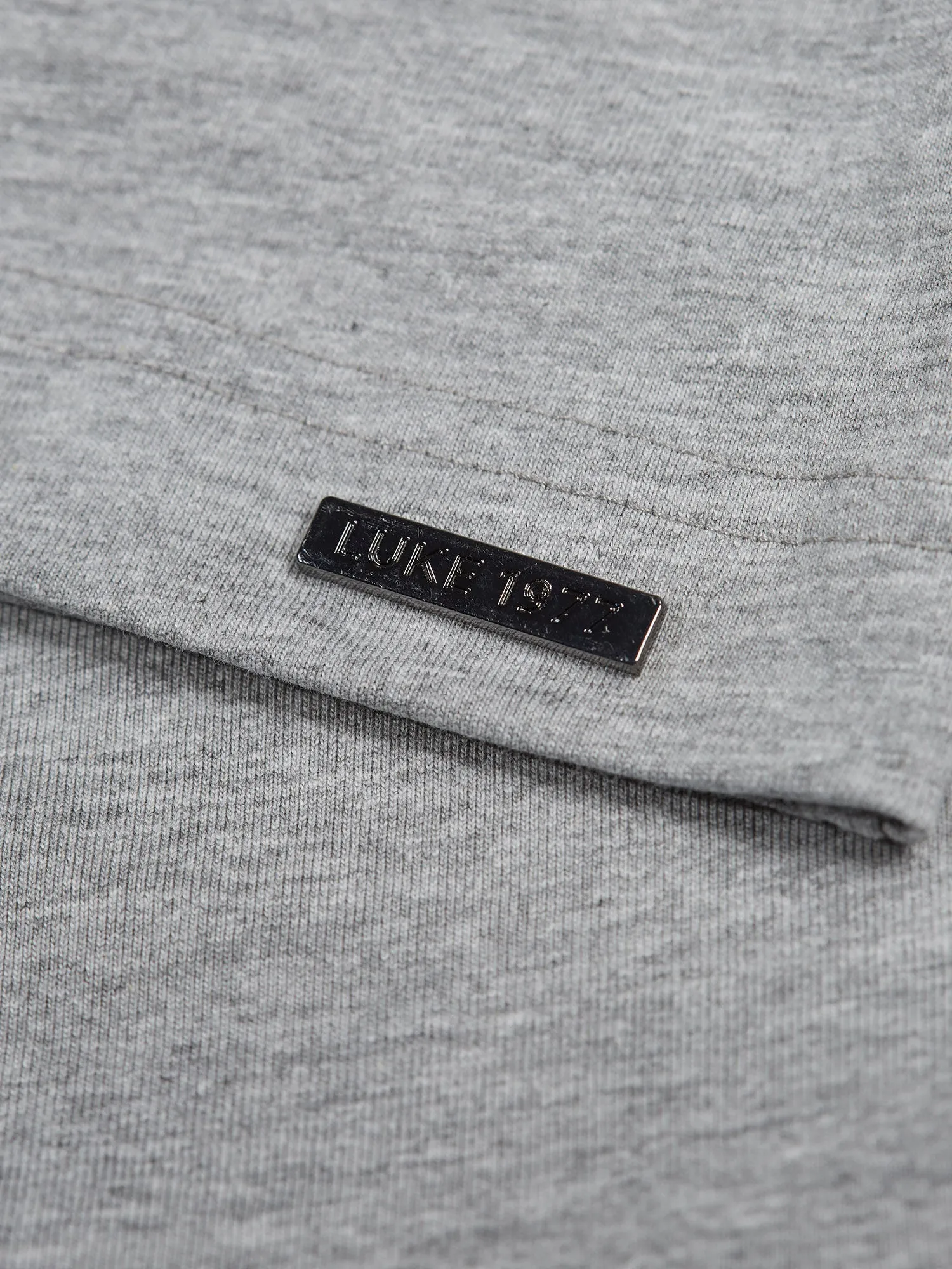 WHO WEARS THE RELAXED FIT T-SHIRT sold by Luke 1977 product image thumbnail 4