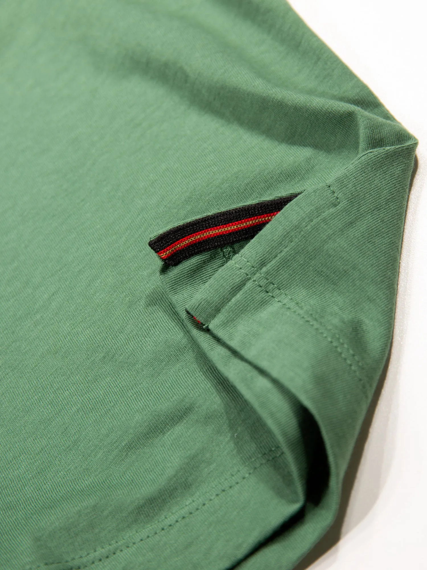 TRAFFs T-SHIRT sold by Luke 1977 product image thumbnail 3