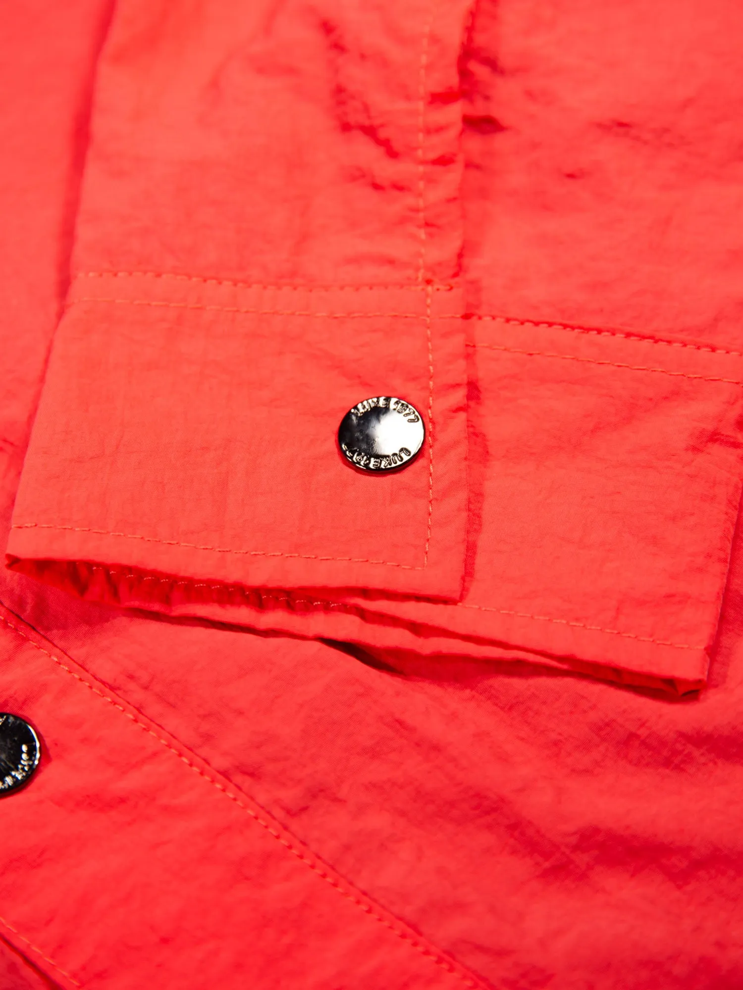 SEATTLE CRINKLED NYLON SHACKET sold by Luke 1977 product image thumbnail 5