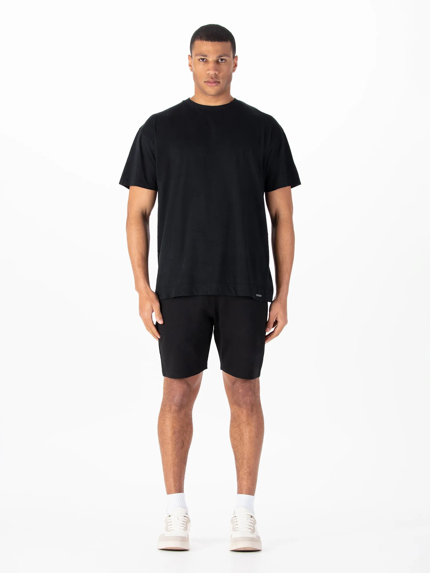 LOGIC SHORT SET sold by Luke 1977