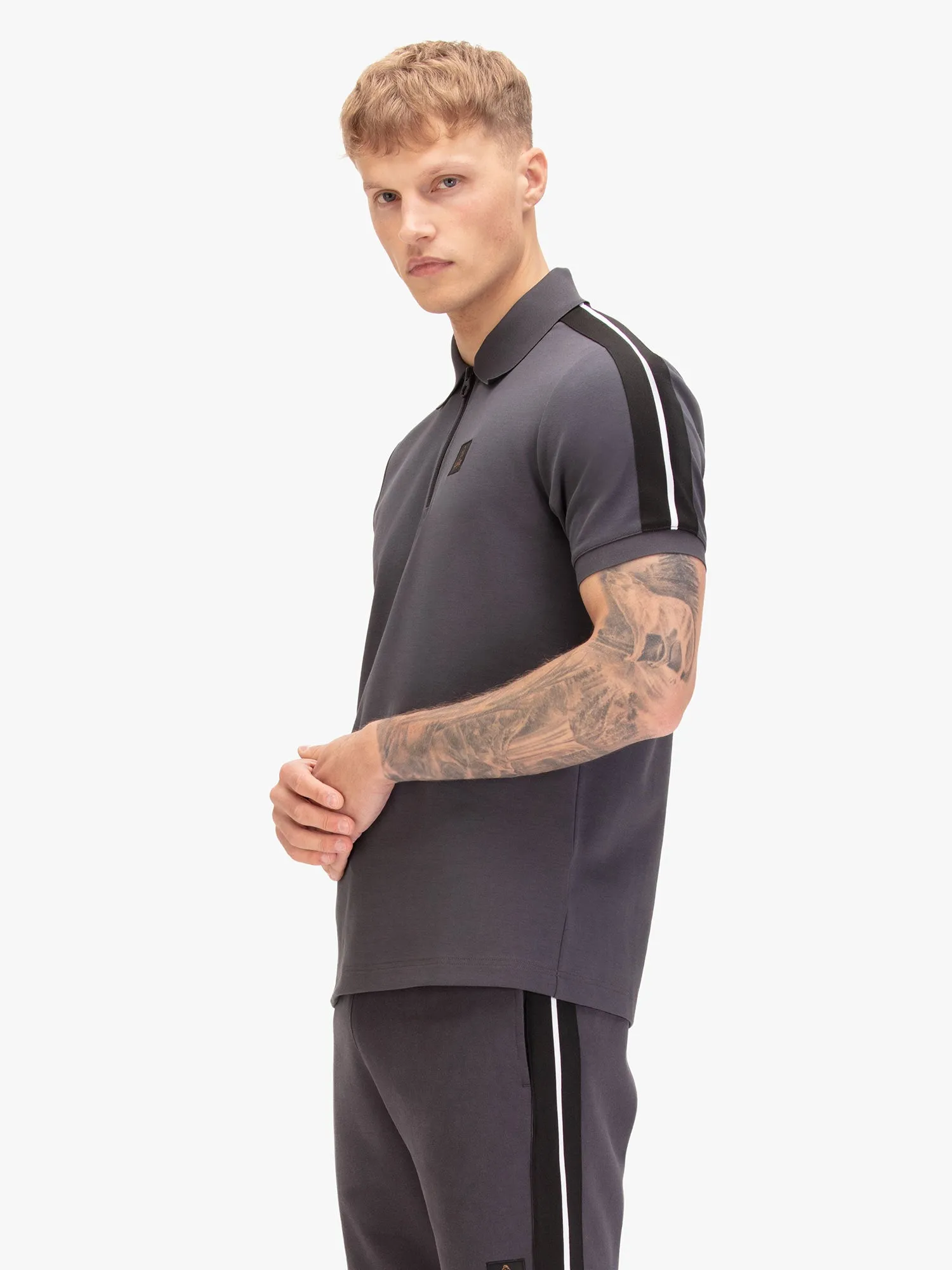 CALTECH 1000 ZIP POLO sold by Luke 1977 product image thumbnail 2