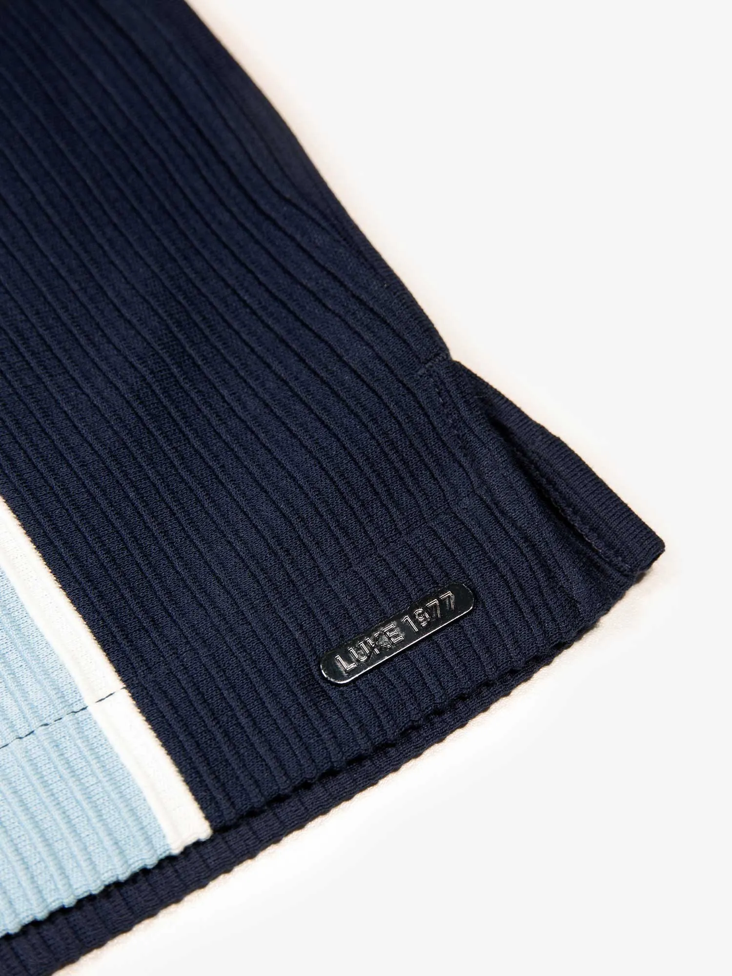 Gwithian short set sold by Luke 1977 product image thumbnail 4