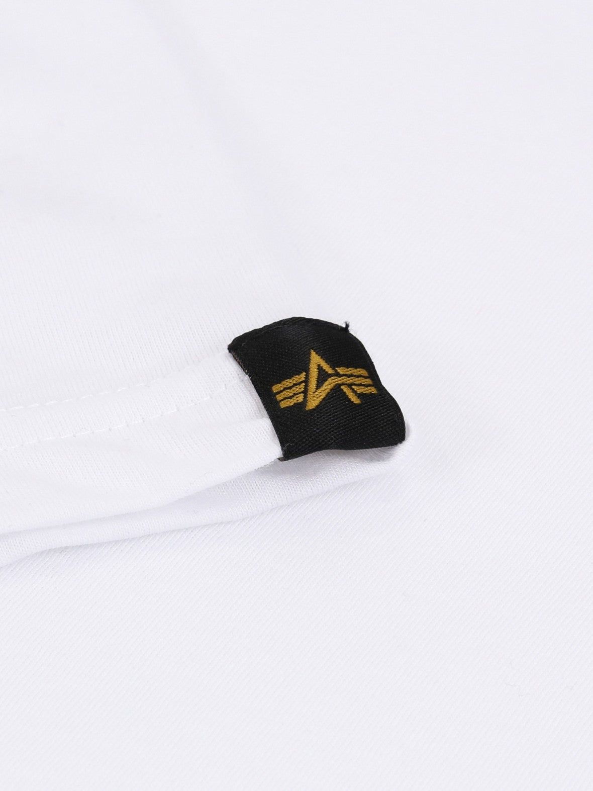 Alpha Industries Basic T Small Logo T-Shirt sold by Luke 1977 product image thumbnail 18