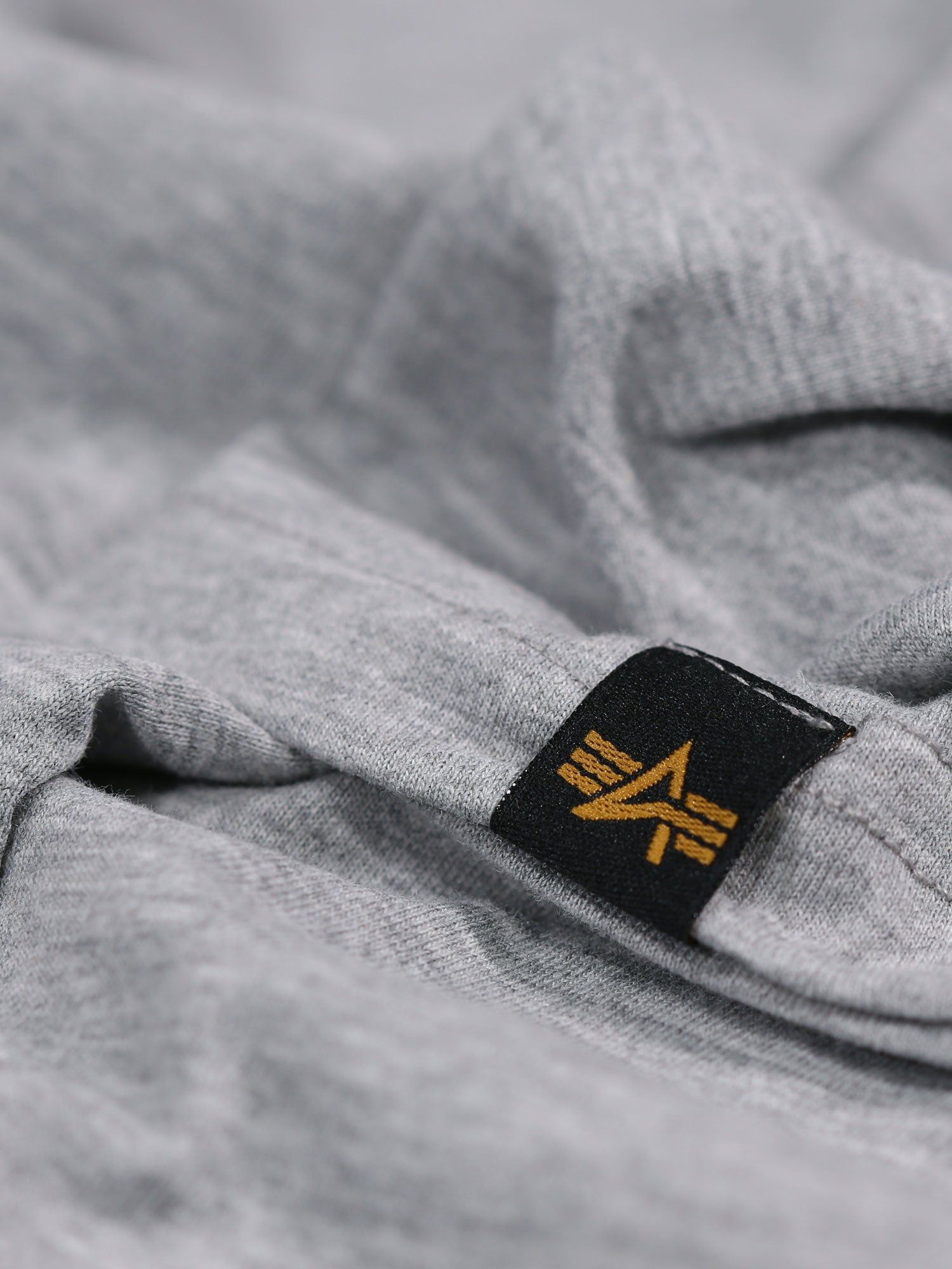 Alpha Industries Basic T Small Logo T-Shirt sold by Luke 1977 product image thumbnail 31