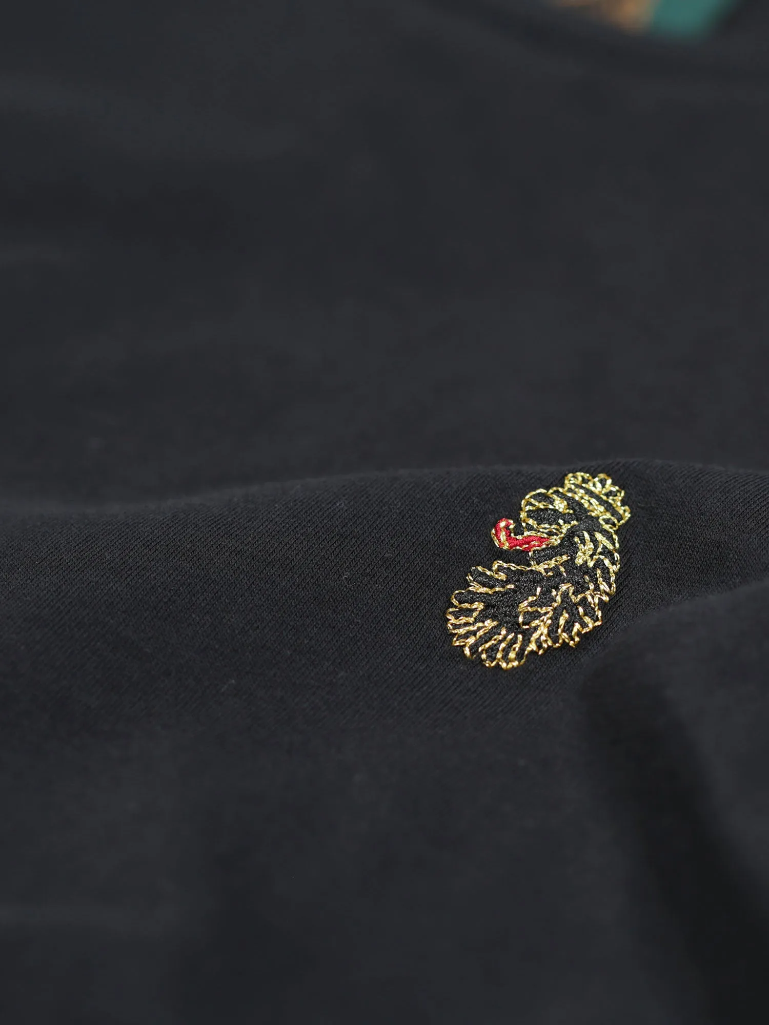 IRON T-SHIRT sold by Luke 1977 product image thumbnail 5