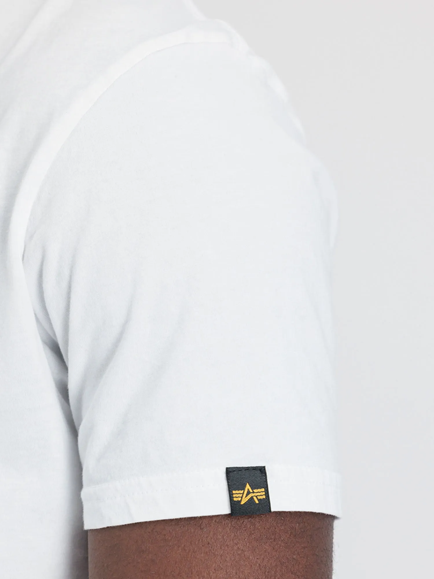 Alpha Industries Basic T Small Logo sold by Luke 1977 product image thumbnail 3