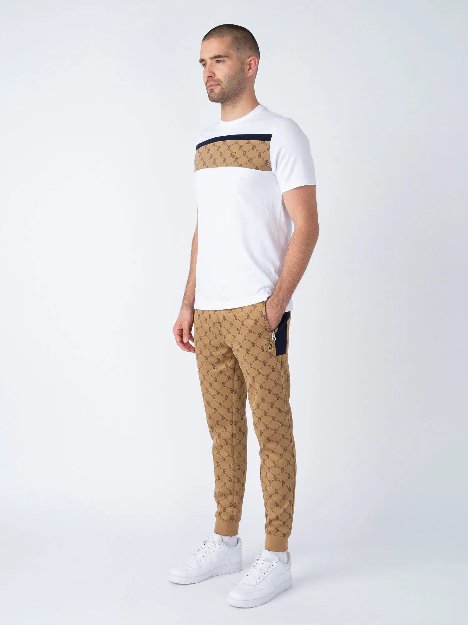 LIONS DEN & GOLDEN BALLS SET sold by Luke 1977 product image thumbnail 3