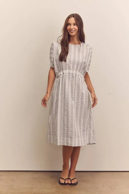 Waist shirring midi dress made by amente