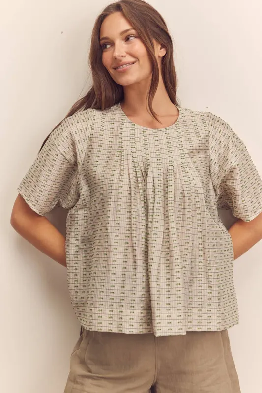 Short sleeve pleated blouse made by amente