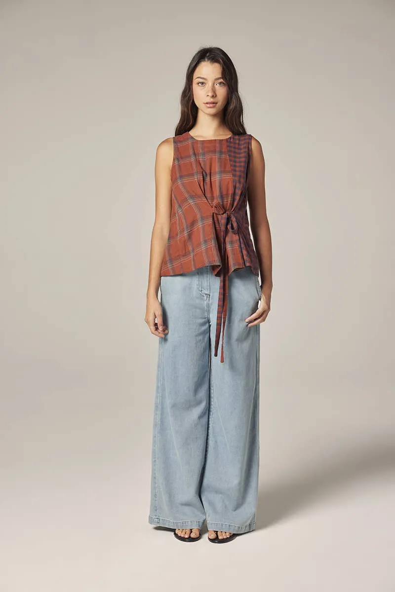 Contrast pannel top sold by Lulu Frost product image thumbnail 4