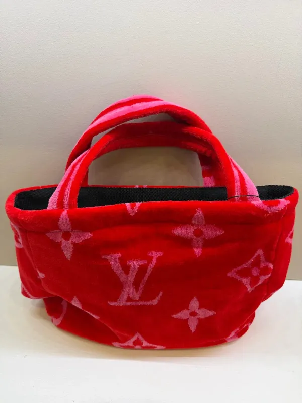 PopSugar Medium Tote made by POPSUGAR