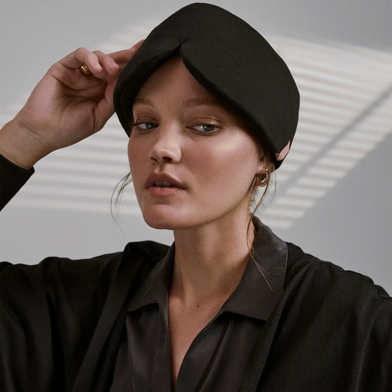 Organic Pima Sleep Mask sold by lunya product image thumbnail 2