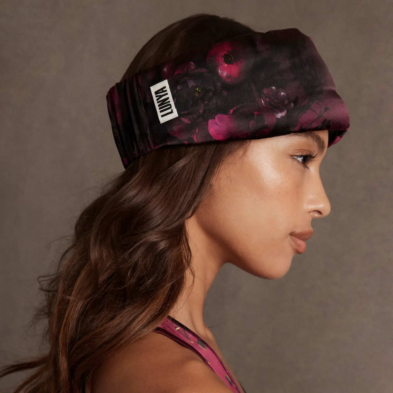 Lunya x Rosandich Washable Silk Sleep Mask sold by lunya product image thumbnail 3