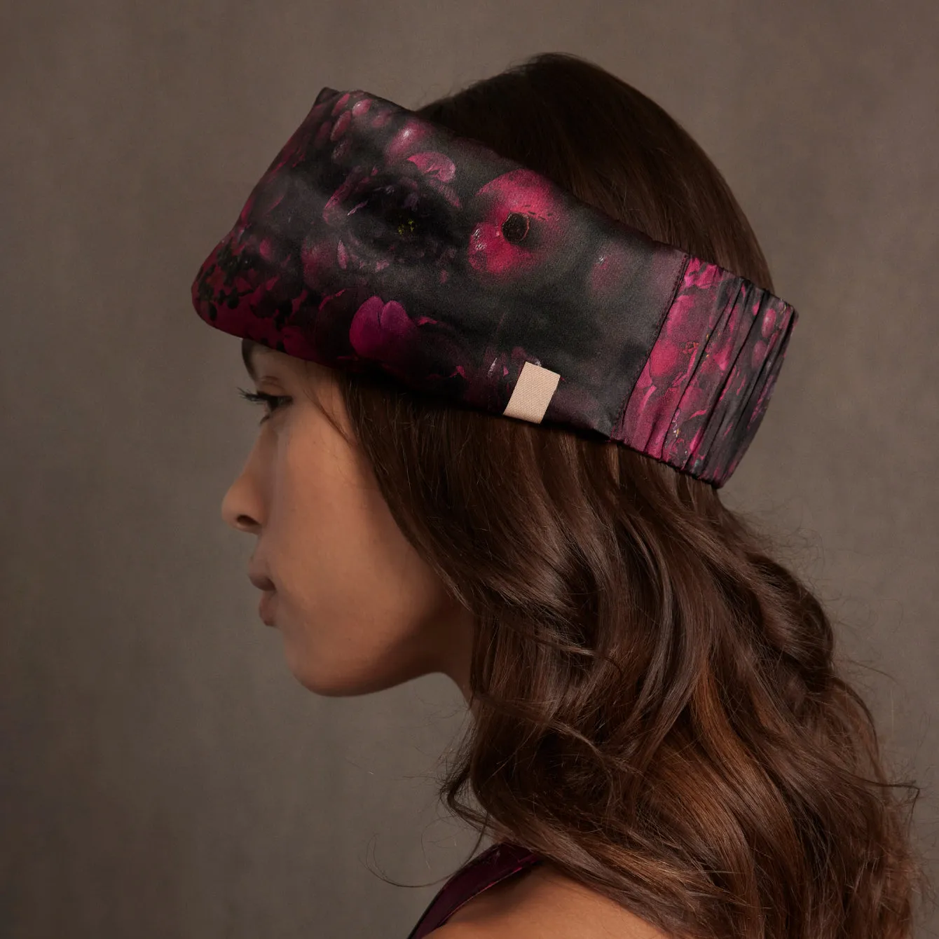 Lunya x Rosandich Washable Silk Sleep Mask sold by lunya product image thumbnail 4