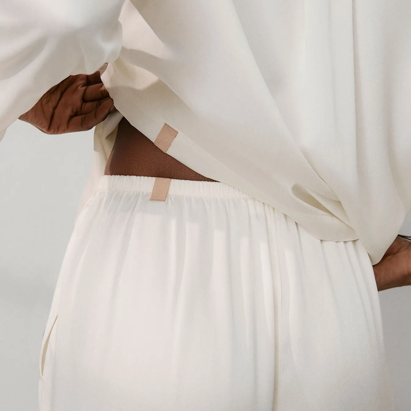 Washable Silk Long Sleeve Pant Set sold by lunya product image thumbnail 5