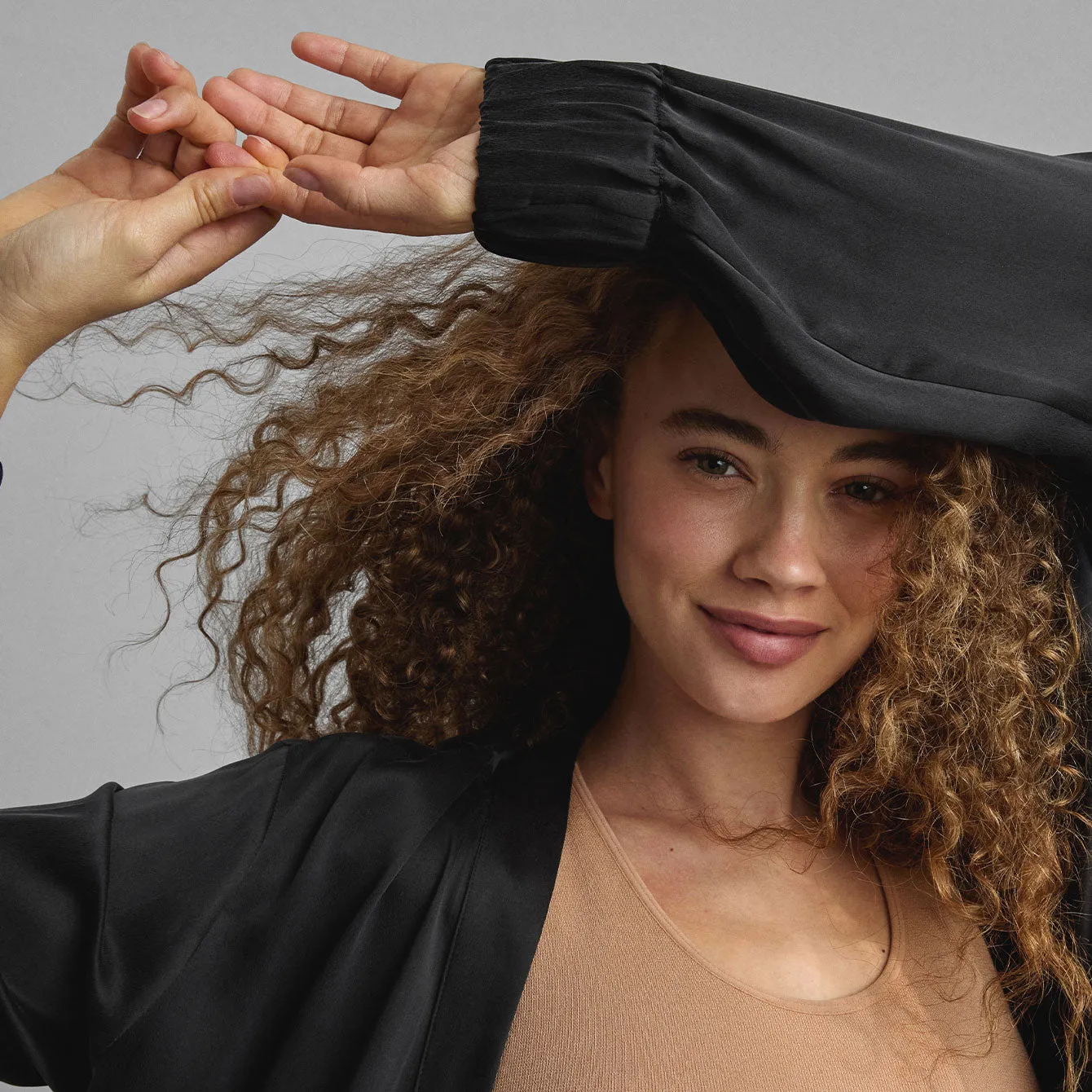 Washable Silk Long Robe sold by lunya product image thumbnail 3