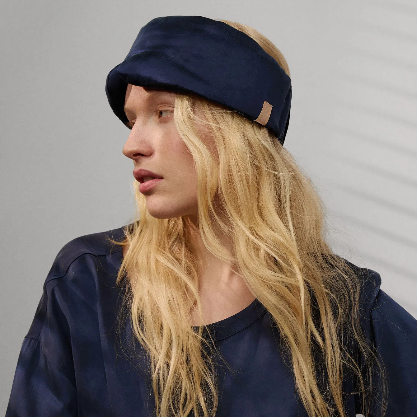 Washable Silk Sleep Mask sold by lunya product image thumbnail 2