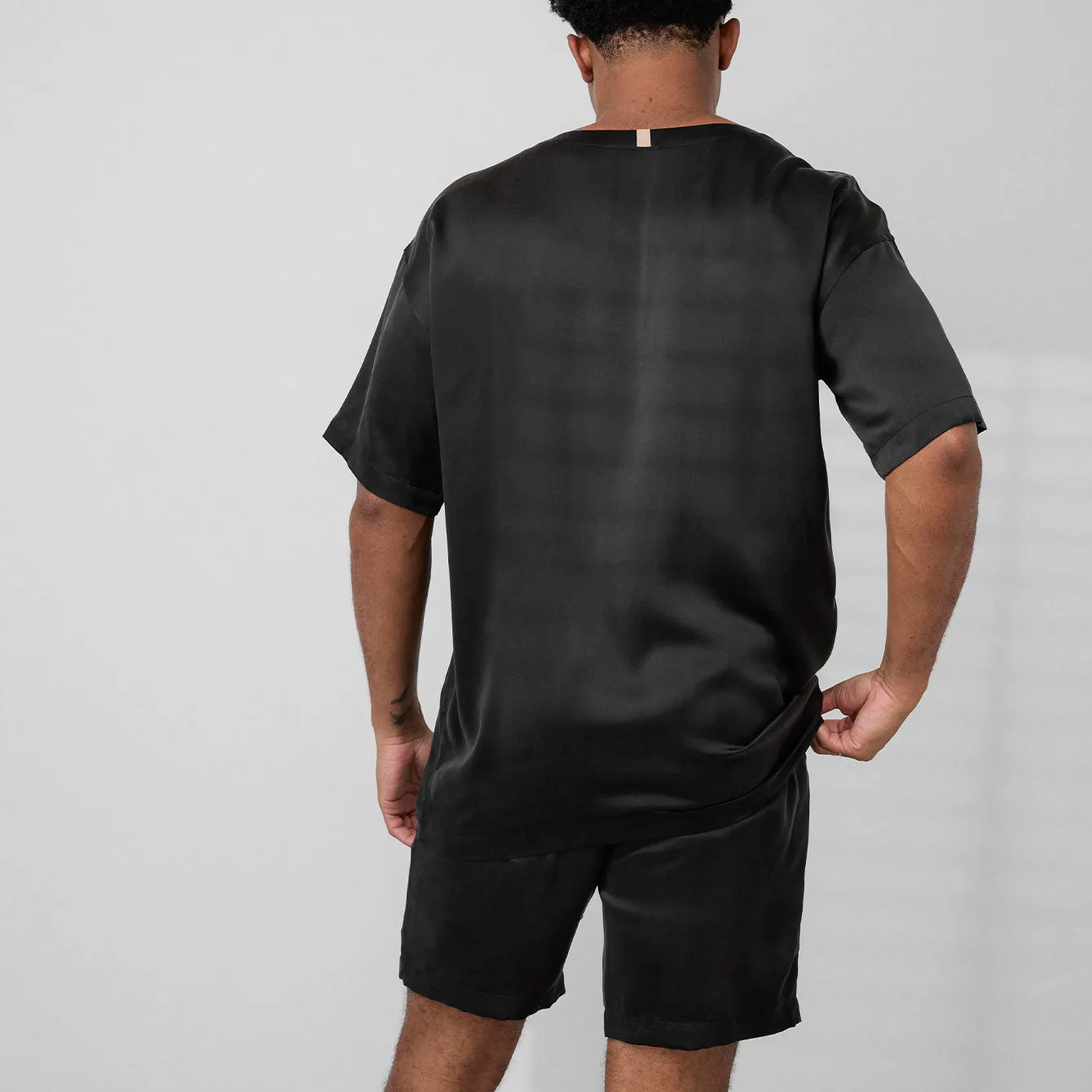 Men's Washable Silk Short Set sold by lunya product image thumbnail 4